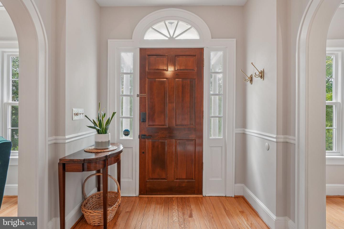 1805 ARMY NAVY DR, ARLINGTON, Virginia 22202, 5 Bedrooms Bedrooms, ,3 BathroomsBathrooms,Residential,For sale,1805 ARMY NAVY DR,VAAR2060194 MLS # VAAR2060194