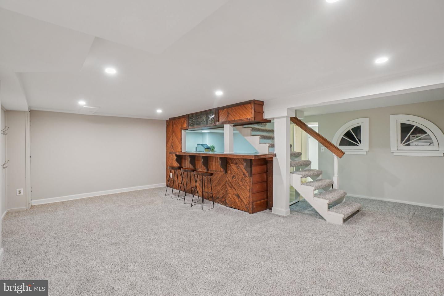1805 ARMY NAVY DR, ARLINGTON, Virginia 22202, 5 Bedrooms Bedrooms, ,3 BathroomsBathrooms,Residential,For sale,1805 ARMY NAVY DR,VAAR2060194 MLS # VAAR2060194