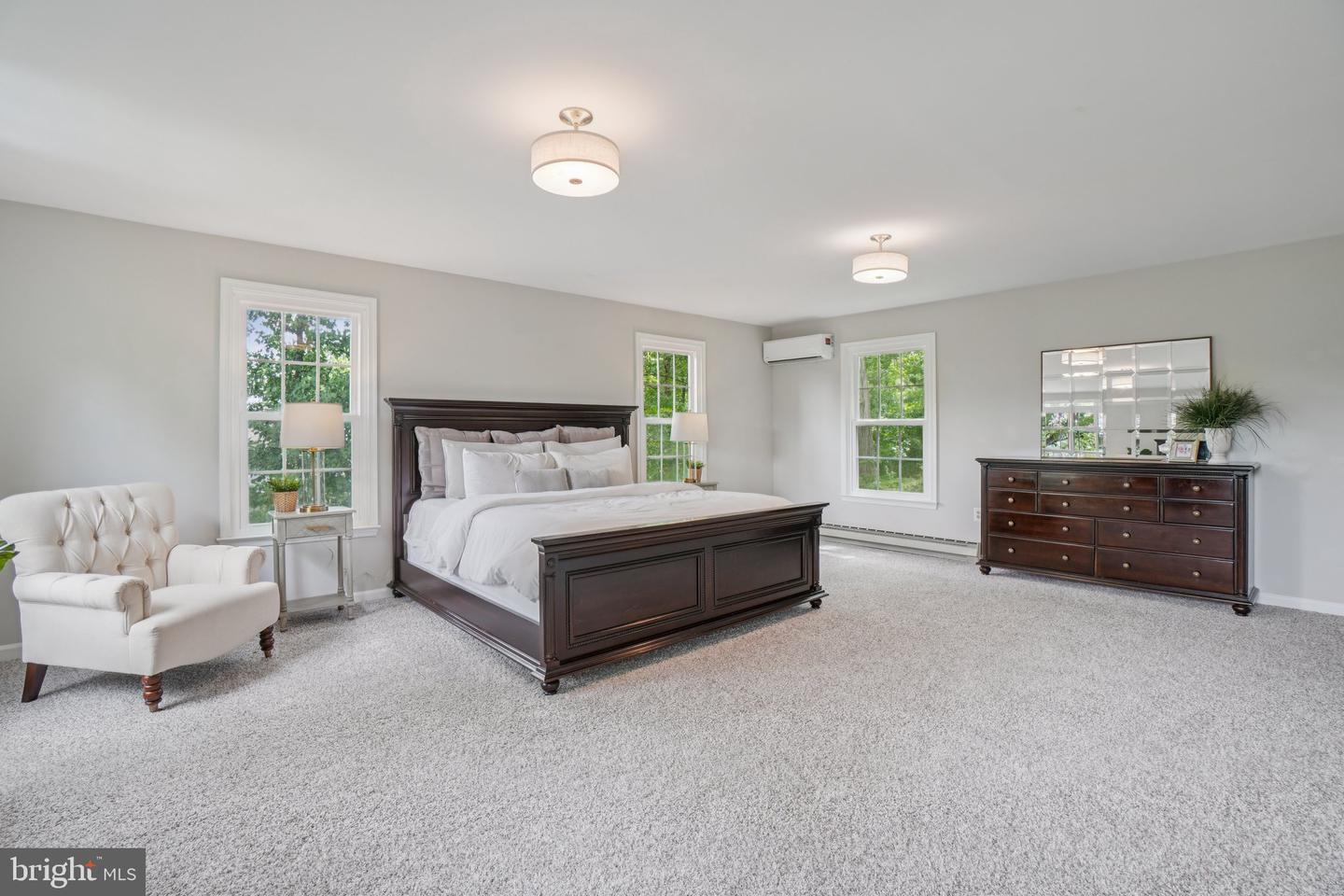 1805 ARMY NAVY DR, ARLINGTON, Virginia 22202, 5 Bedrooms Bedrooms, ,3 BathroomsBathrooms,Residential,For sale,1805 ARMY NAVY DR,VAAR2060194 MLS # VAAR2060194