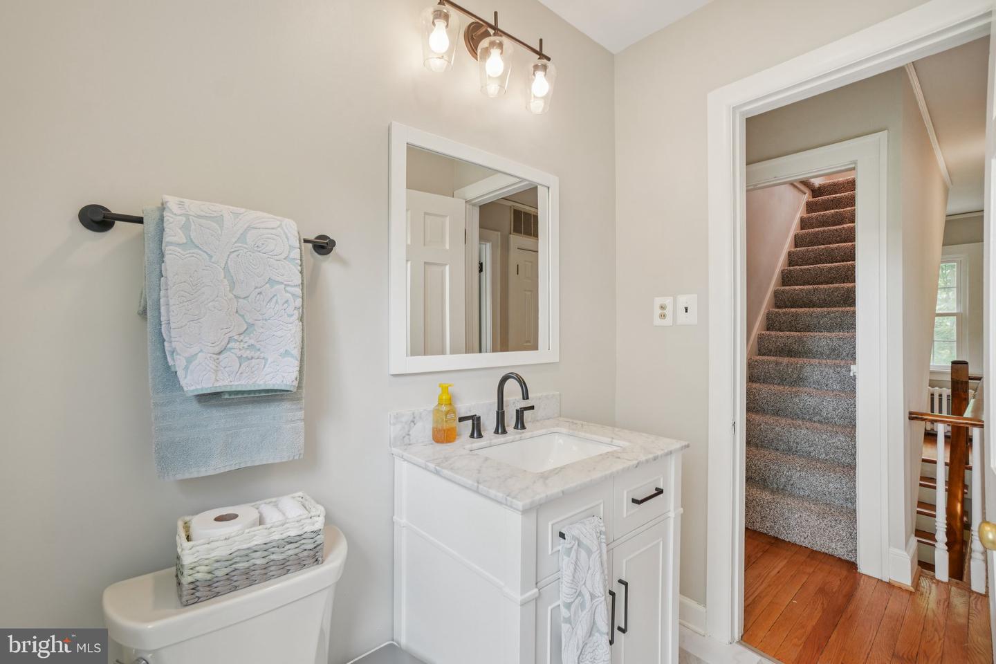 1805 ARMY NAVY DR, ARLINGTON, Virginia 22202, 5 Bedrooms Bedrooms, ,3 BathroomsBathrooms,Residential,For sale,1805 ARMY NAVY DR,VAAR2060194 MLS # VAAR2060194
