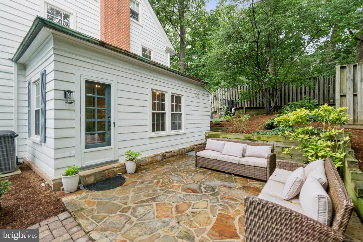 1805 ARMY NAVY DR, ARLINGTON, Virginia 22202, 5 Bedrooms Bedrooms, ,3 BathroomsBathrooms,Residential,For sale,1805 ARMY NAVY DR,VAAR2060194 MLS # VAAR2060194
