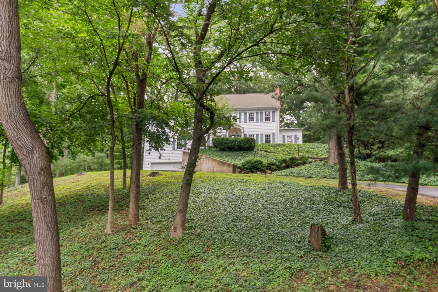 1805 ARMY NAVY DR, ARLINGTON, Virginia 22202, 5 Bedrooms Bedrooms, ,3 BathroomsBathrooms,Residential,For sale,1805 ARMY NAVY DR,VAAR2060194 MLS # VAAR2060194