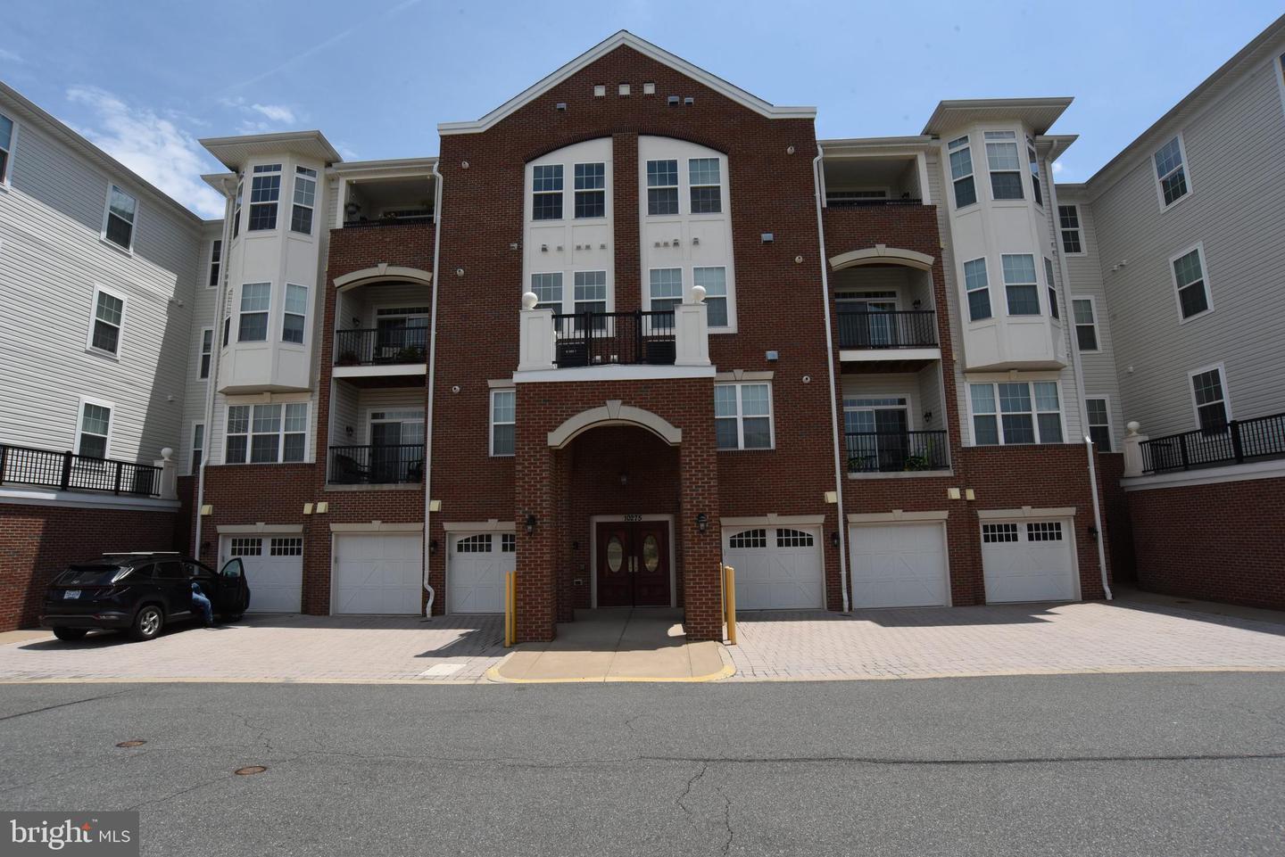 10275 FOUNTAIN CIR #206, MANASSAS, Virginia 20110, 2 Bedrooms Bedrooms, ,2 BathroomsBathrooms,Residential,For sale,10275 FOUNTAIN CIR #206,VAMN2008634 MLS # VAMN2008634