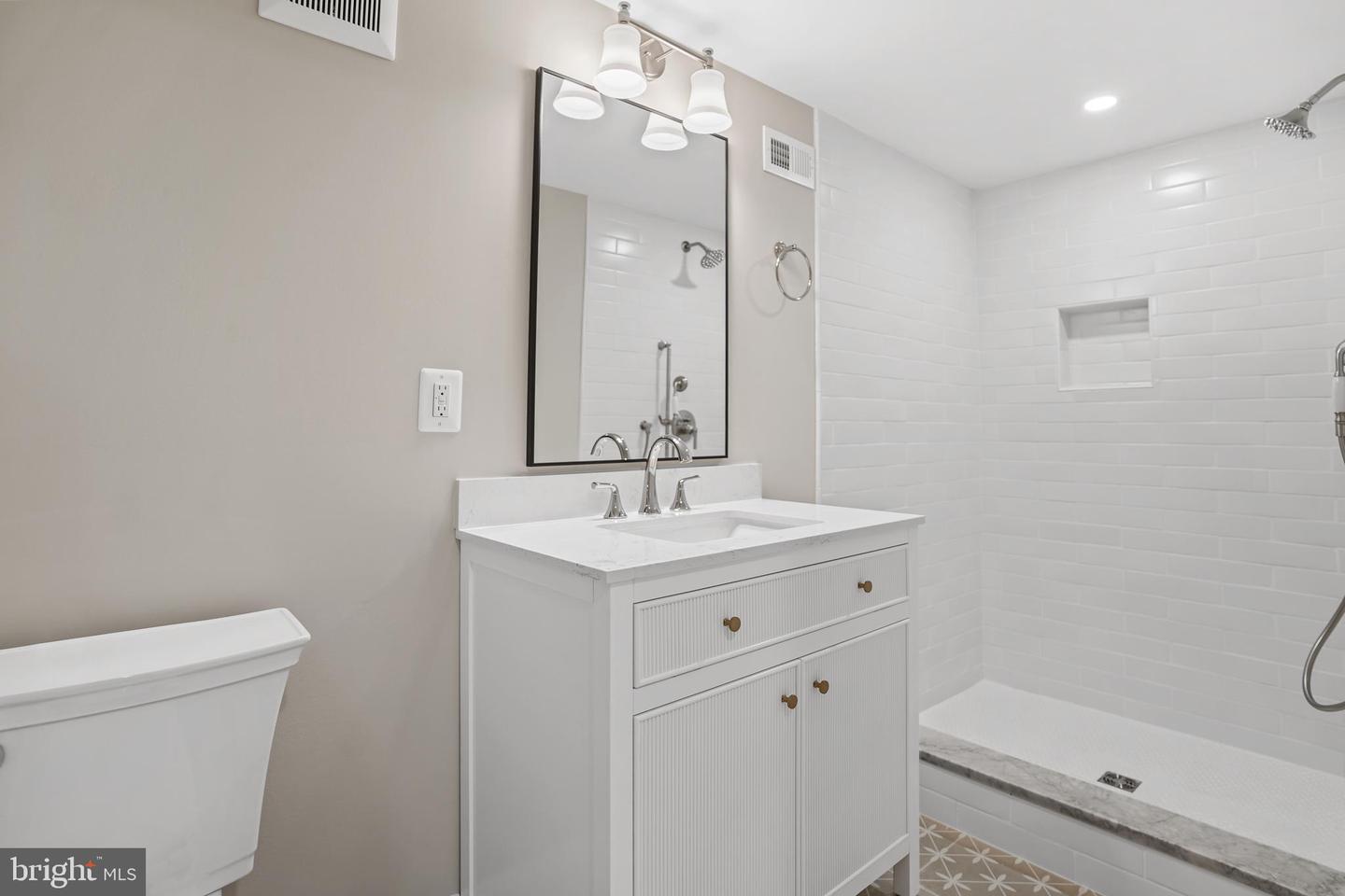3722 13TH ST NE, WASHINGTON, District Of Columbia 20017, 5 Bedrooms Bedrooms, ,4 BathroomsBathrooms,Residential,For sale,3722 13TH ST NE,DCDC2209106 MLS # DCDC2209106