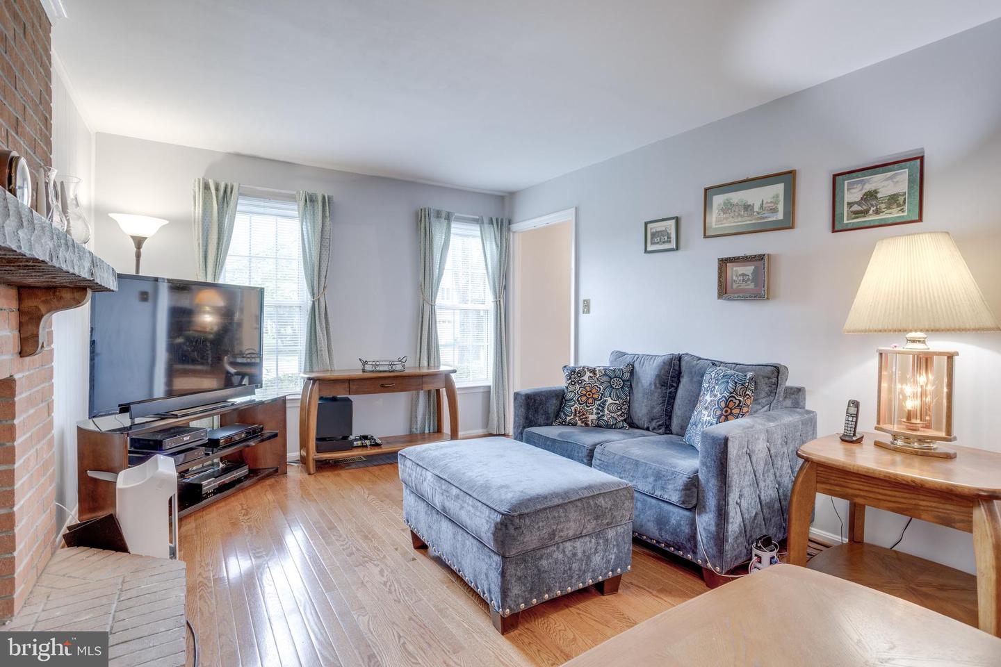 5309 DUNLEIGH CT, BURKE, Virginia 22015, 4 Bedrooms Bedrooms, ,2 BathroomsBathrooms,Residential,For sale,5309 DUNLEIGH CT,VAFX2253572 MLS # VAFX2253572