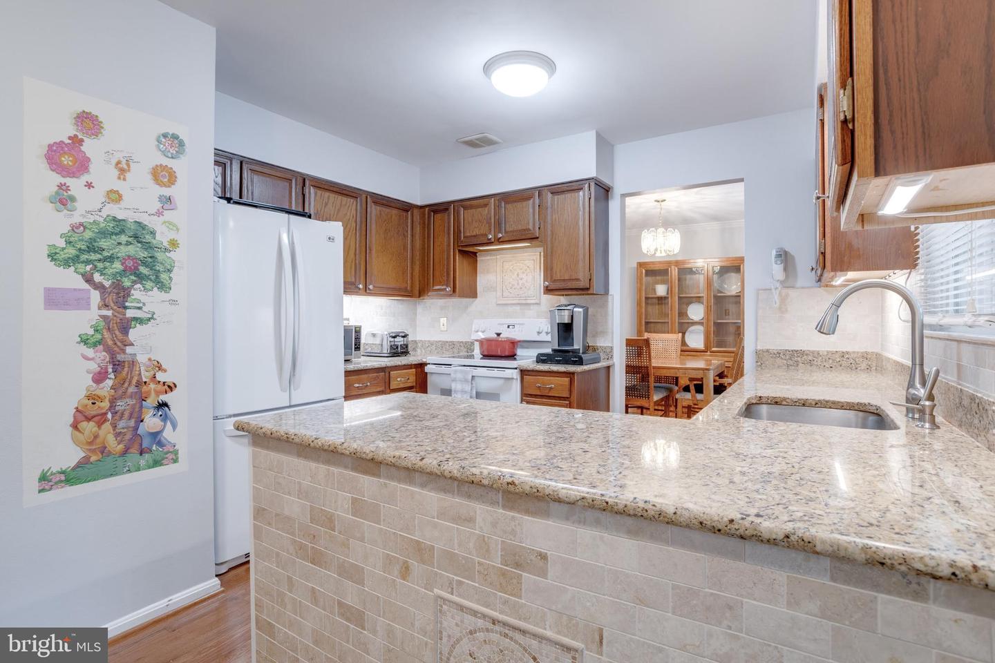 5309 DUNLEIGH CT, BURKE, Virginia 22015, 4 Bedrooms Bedrooms, ,2 BathroomsBathrooms,Residential,For sale,5309 DUNLEIGH CT,VAFX2253572 MLS # VAFX2253572