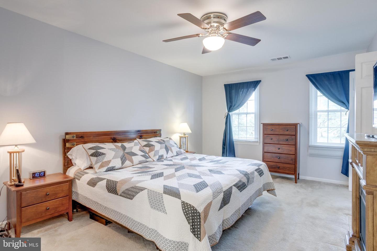 5309 DUNLEIGH CT, BURKE, Virginia 22015, 4 Bedrooms Bedrooms, ,2 BathroomsBathrooms,Residential,For sale,5309 DUNLEIGH CT,VAFX2253572 MLS # VAFX2253572