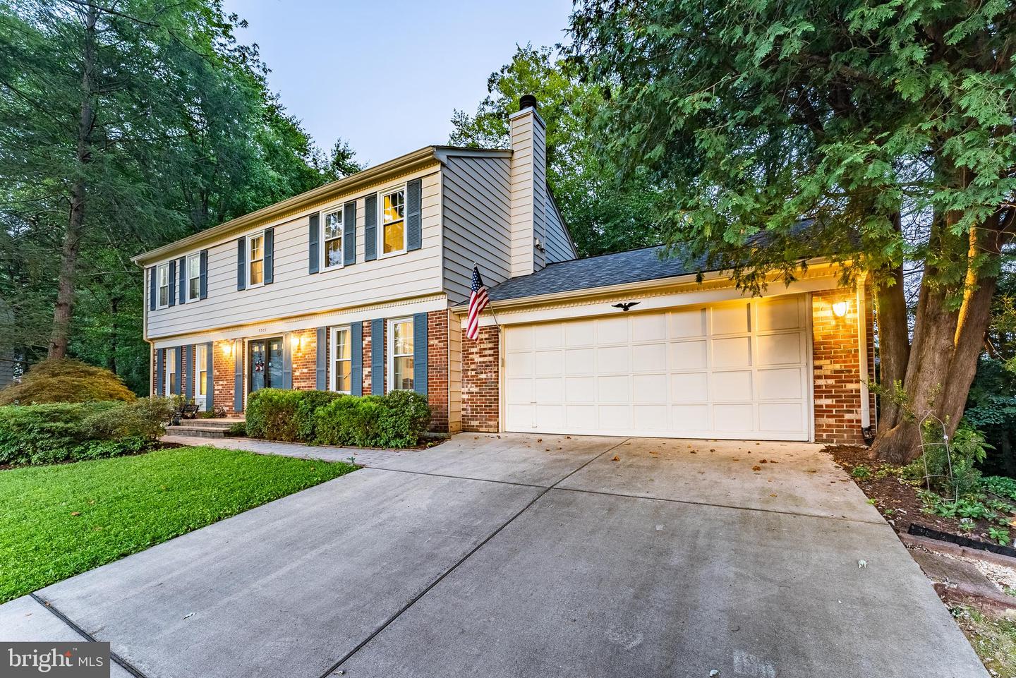 5309 DUNLEIGH CT, BURKE, Virginia 22015, 4 Bedrooms Bedrooms, ,2 BathroomsBathrooms,Residential,For sale,5309 DUNLEIGH CT,VAFX2253572 MLS # VAFX2253572