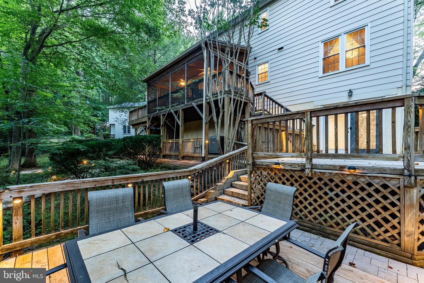 5309 DUNLEIGH CT, BURKE, Virginia 22015, 4 Bedrooms Bedrooms, ,2 BathroomsBathrooms,Residential,For sale,5309 DUNLEIGH CT,VAFX2253572 MLS # VAFX2253572