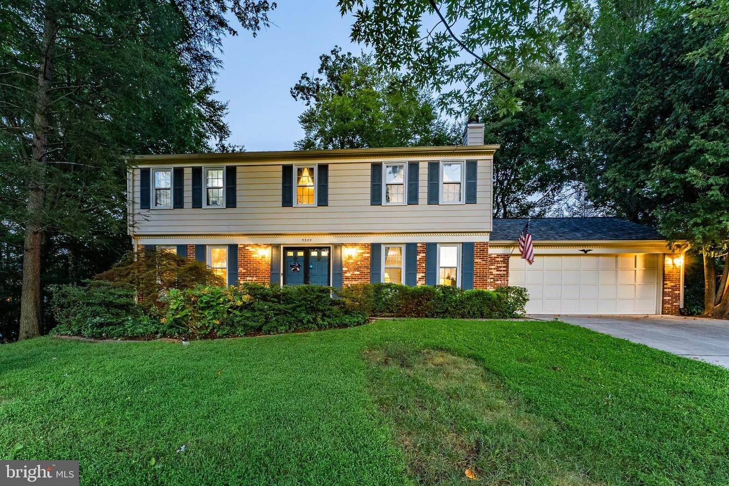 5309 DUNLEIGH CT, BURKE, Virginia 22015, 4 Bedrooms Bedrooms, ,2 BathroomsBathrooms,Residential,For sale,5309 DUNLEIGH CT,VAFX2253572 MLS # VAFX2253572