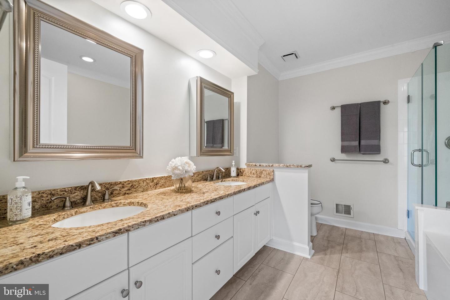 4689 KIRKPATRICK LN, ALEXANDRIA, Virginia 22311, 3 Bedrooms Bedrooms, ,3 BathroomsBathrooms,Residential,For sale,4689 KIRKPATRICK LN,VAAX2047232 MLS # VAAX2047232
