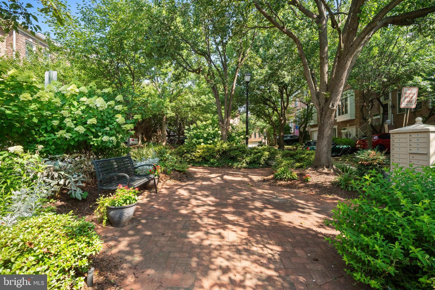 4689 KIRKPATRICK LN, ALEXANDRIA, Virginia 22311, 3 Bedrooms Bedrooms, ,3 BathroomsBathrooms,Residential,For sale,4689 KIRKPATRICK LN,VAAX2047232 MLS # VAAX2047232