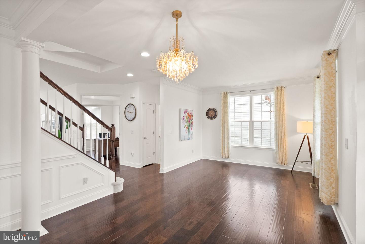 42108 AUTUMN RAIN CIR, BRAMBLETON, Virginia 20148, 5 Bedrooms Bedrooms, ,4 BathroomsBathrooms,Residential,For sale,42108 AUTUMN RAIN CIR,VALO2101272 MLS # VALO2101272