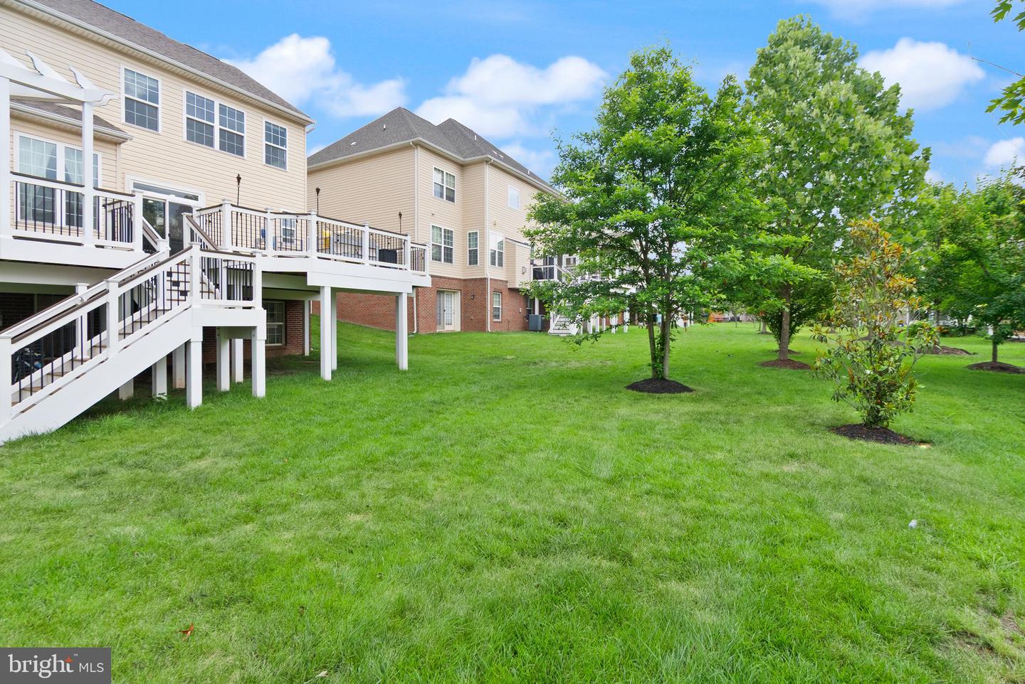 42108 AUTUMN RAIN CIR, BRAMBLETON, Virginia 20148, 5 Bedrooms Bedrooms, ,4 BathroomsBathrooms,Residential,For sale,42108 AUTUMN RAIN CIR,VALO2101272 MLS # VALO2101272