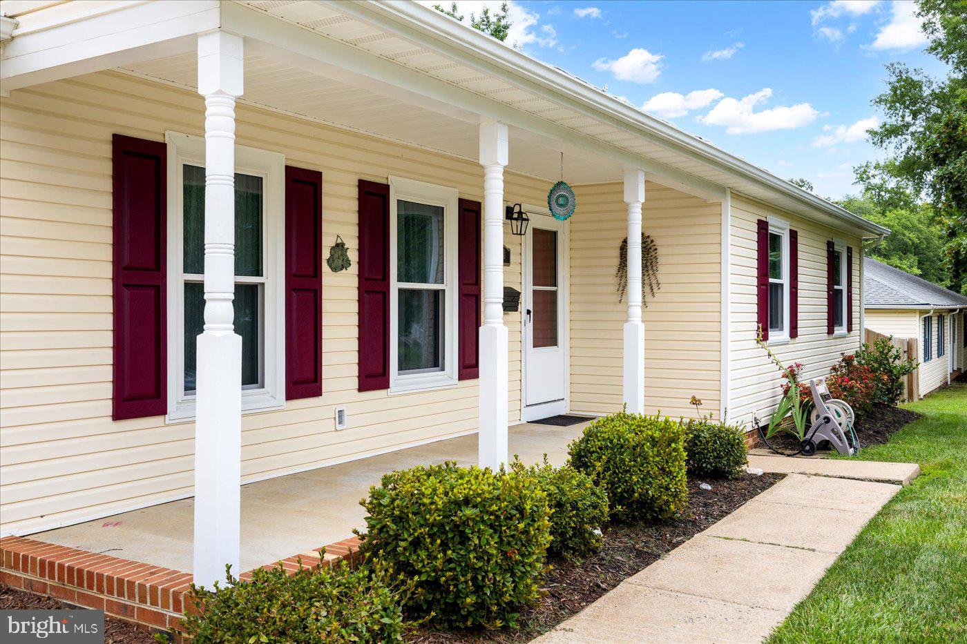 500 MAPLE GROVE DR, FREDERICKSBURG, Virginia 22407, 3 Bedrooms Bedrooms, ,2 BathroomsBathrooms,Residential,For sale,500 MAPLE GROVE DR,VASP2034490 MLS # VASP2034490