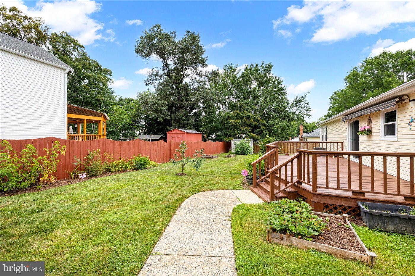 500 MAPLE GROVE DR, FREDERICKSBURG, Virginia 22407, 3 Bedrooms Bedrooms, ,2 BathroomsBathrooms,Residential,For sale,500 MAPLE GROVE DR,VASP2034490 MLS # VASP2034490