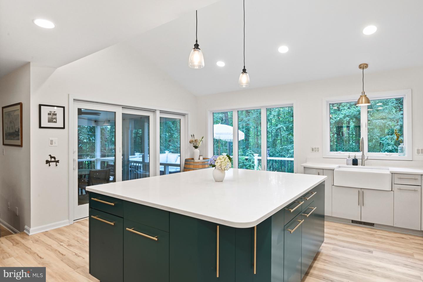 1092 LORAN CT, GREAT FALLS, Virginia 22066, 4 Bedrooms Bedrooms, ,2 BathroomsBathrooms,Residential,For sale,1092 LORAN CT,VAFX2253650 MLS # VAFX2253650