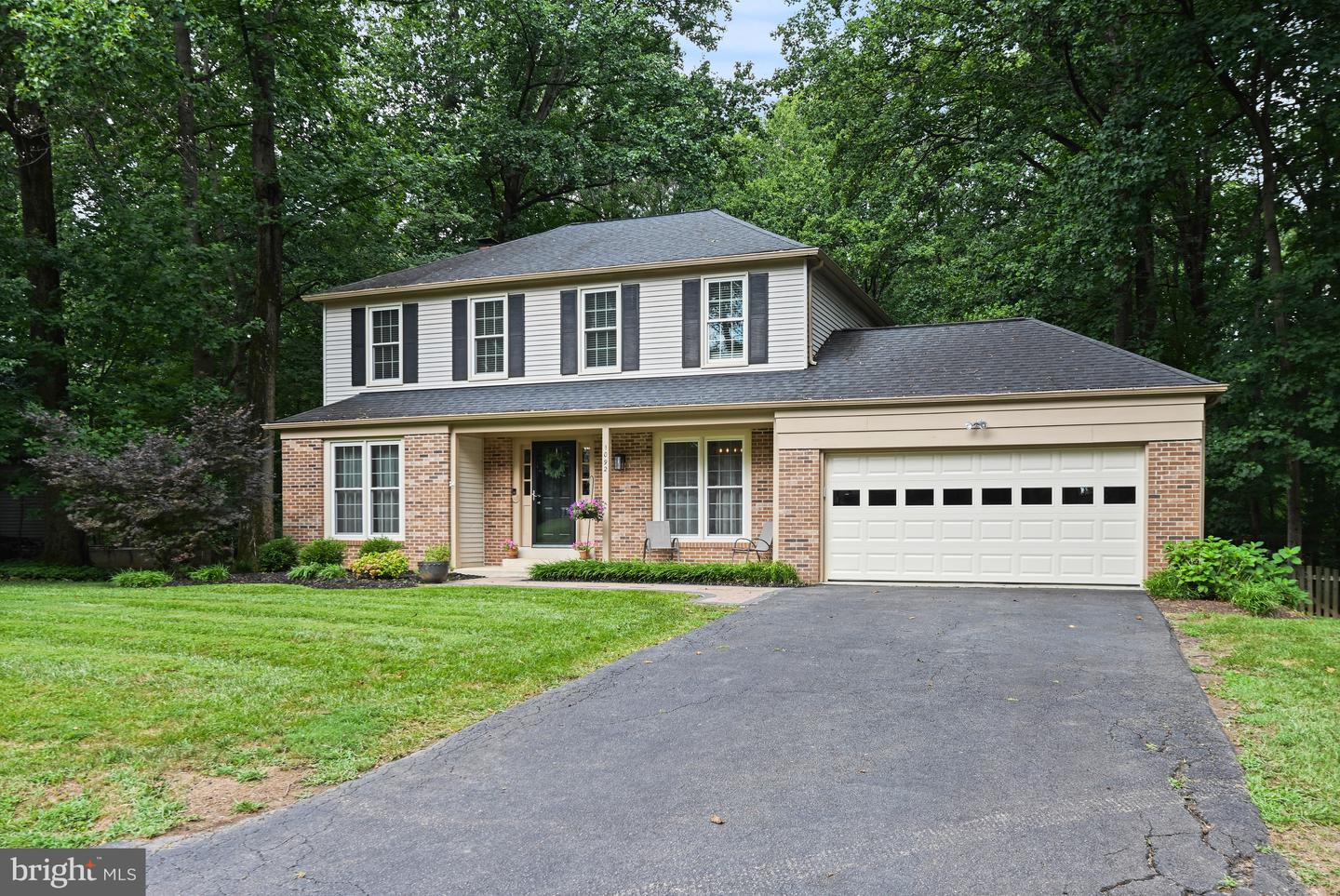 1092 LORAN CT, GREAT FALLS, Virginia 22066, 4 Bedrooms Bedrooms, ,2 BathroomsBathrooms,Residential,For sale,1092 LORAN CT,VAFX2253650 MLS # VAFX2253650