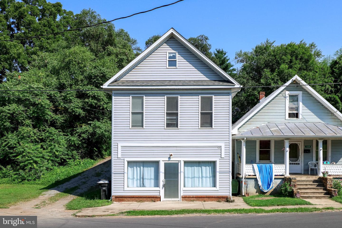 107 VIRGINIA AVE, SHENANDOAH, Virginia 22849, 2 Bedrooms Bedrooms, ,2 BathroomsBathrooms,Residential,For sale,107 VIRGINIA AVE,VAPA2005112 MLS # VAPA2005112