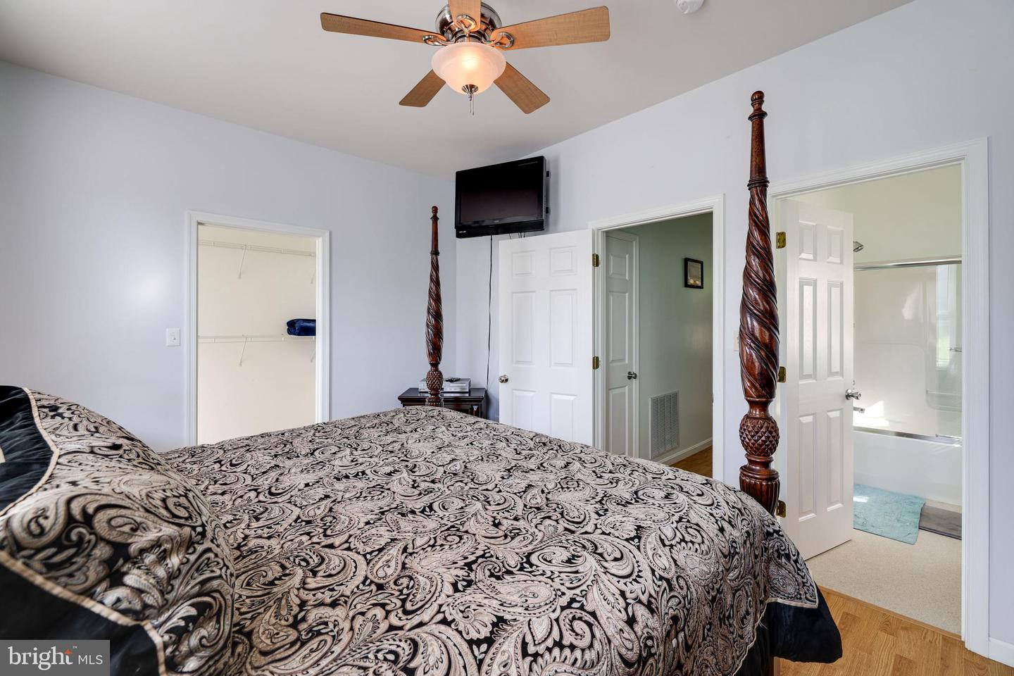 107 VIRGINIA AVE, SHENANDOAH, Virginia 22849, 2 Bedrooms Bedrooms, ,2 BathroomsBathrooms,Residential,For sale,107 VIRGINIA AVE,VAPA2005112 MLS # VAPA2005112