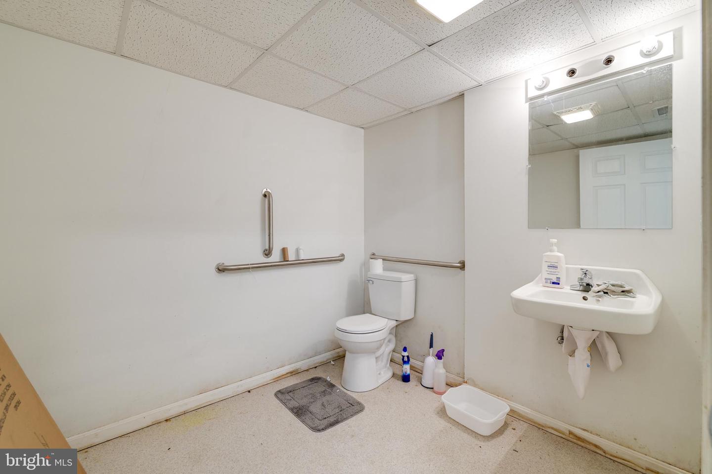 107 VIRGINIA AVE, SHENANDOAH, Virginia 22849, 2 Bedrooms Bedrooms, ,2 BathroomsBathrooms,Residential,For sale,107 VIRGINIA AVE,VAPA2005112 MLS # VAPA2005112