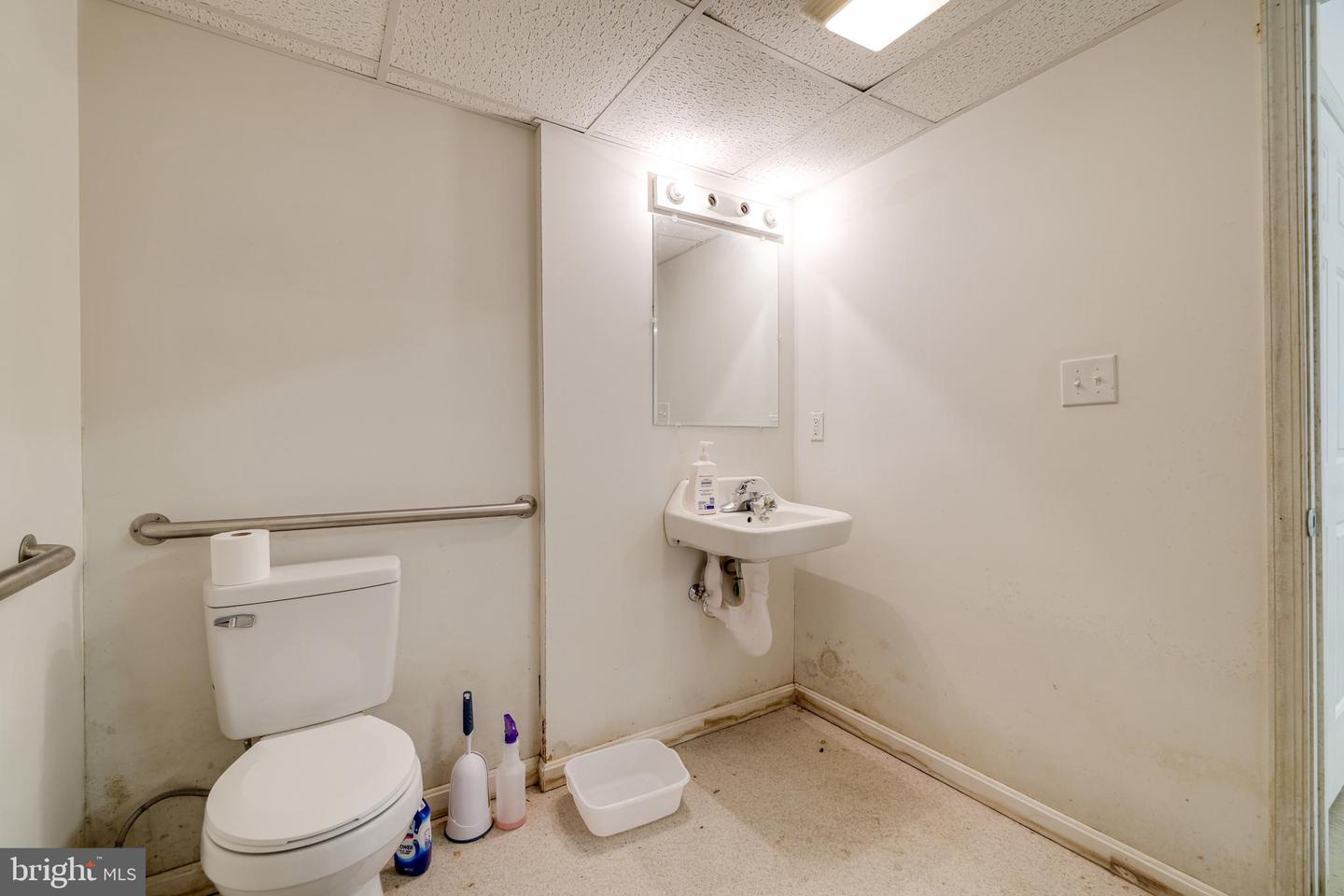 107 VIRGINIA AVE, SHENANDOAH, Virginia 22849, 2 Bedrooms Bedrooms, ,2 BathroomsBathrooms,Residential,For sale,107 VIRGINIA AVE,VAPA2005112 MLS # VAPA2005112