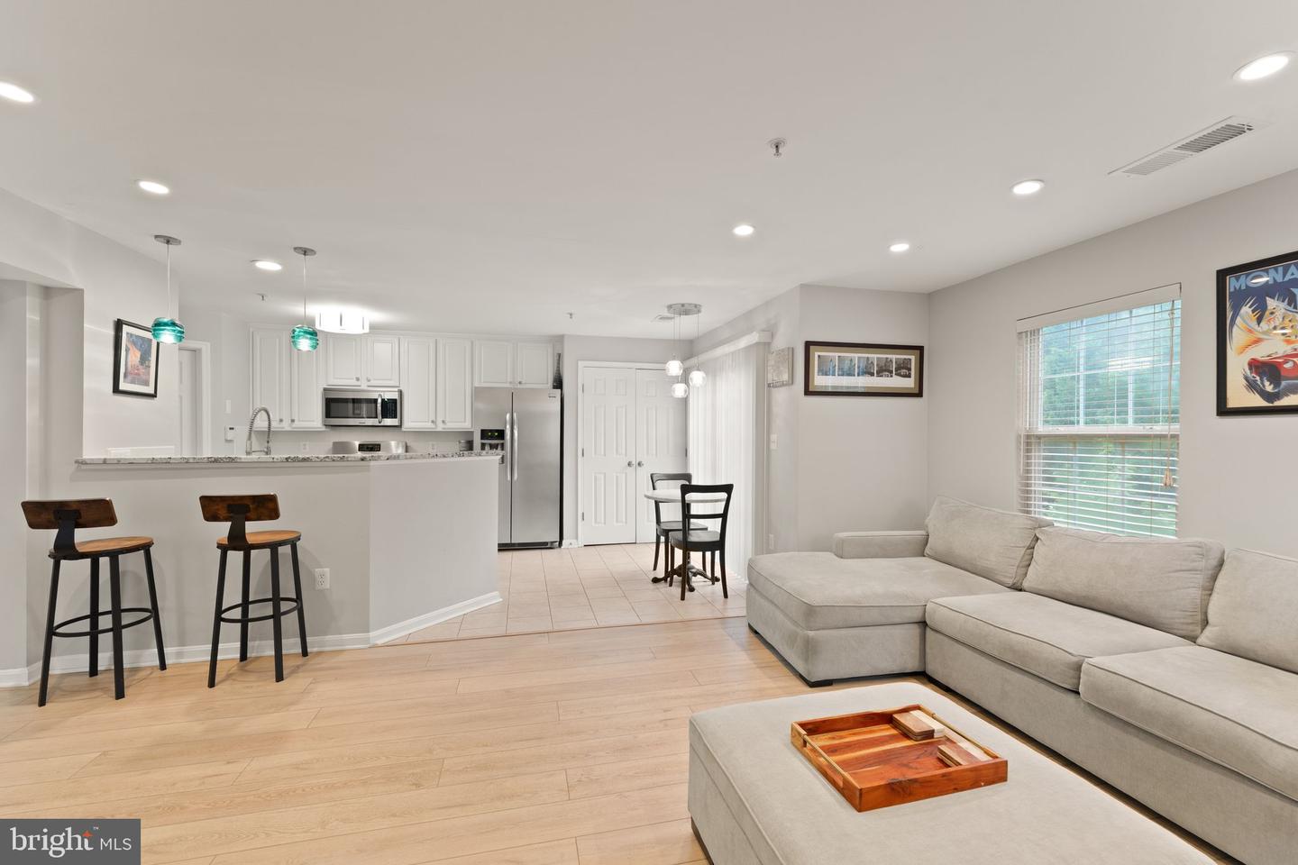 11890 BRETON CT #8B, RESTON, Virginia 20191, 2 Bedrooms Bedrooms, ,2 BathroomsBathrooms,Residential,For sale,11890 BRETON CT #8B,VAFX2253688 MLS # VAFX2253688