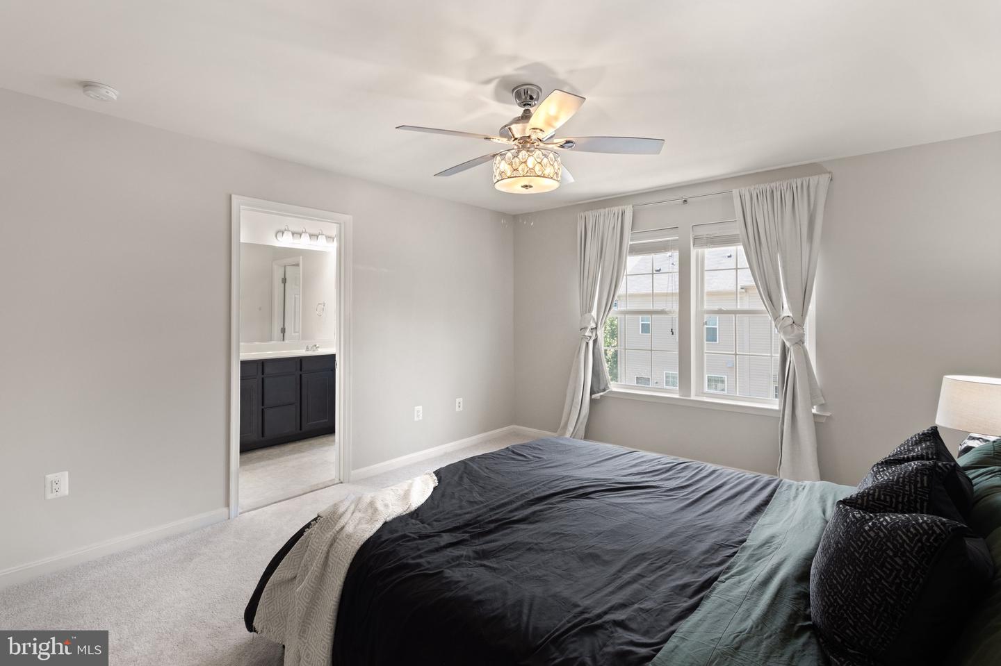 16013 HAYGRATH PL, GAINESVILLE, Virginia 20155, 4 Bedrooms Bedrooms, ,3 BathroomsBathrooms,Residential,For sale,16013 HAYGRATH PL,VAPW2098646 MLS # VAPW2098646