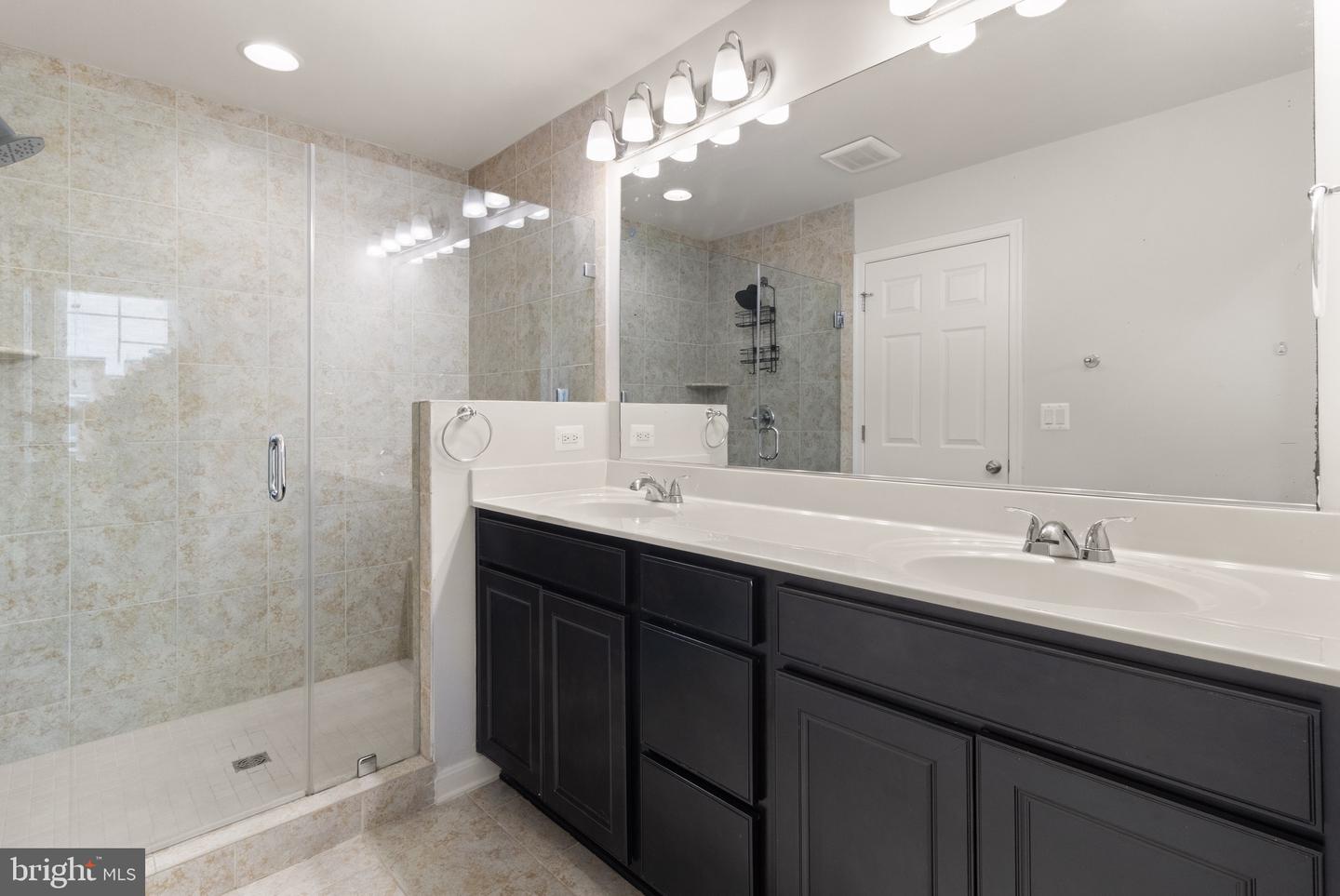 16013 HAYGRATH PL, GAINESVILLE, Virginia 20155, 4 Bedrooms Bedrooms, ,3 BathroomsBathrooms,Residential,For sale,16013 HAYGRATH PL,VAPW2098646 MLS # VAPW2098646