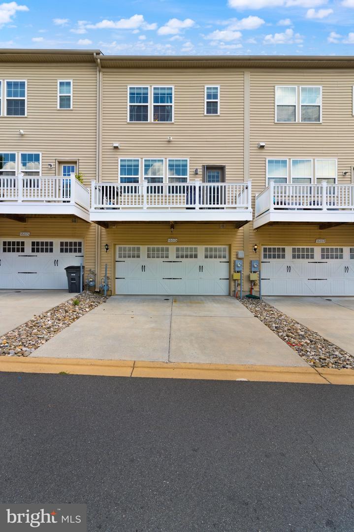 16013 HAYGRATH PL, GAINESVILLE, Virginia 20155, 4 Bedrooms Bedrooms, ,3 BathroomsBathrooms,Residential,For sale,16013 HAYGRATH PL,VAPW2098646 MLS # VAPW2098646