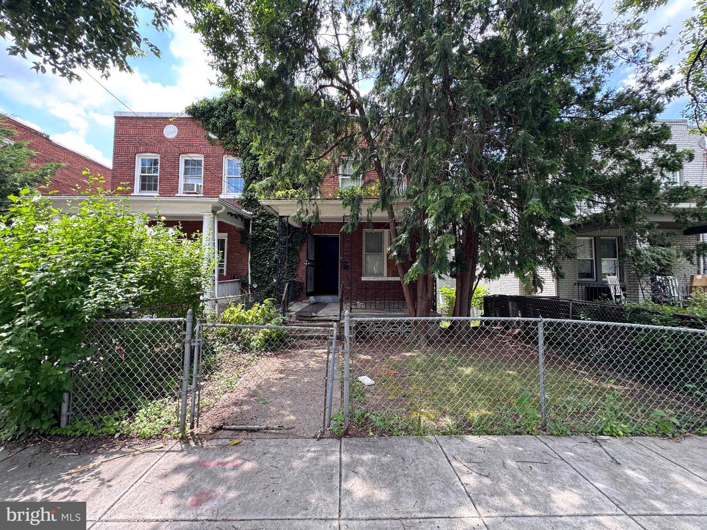 909 JACKSON ST NE, WASHINGTON, District Of Columbia 20017, 3 Bedrooms Bedrooms, ,1 BathroomBathrooms,Residential,For sale,909 JACKSON ST NE,DCDC2209204 MLS # DCDC2209204
