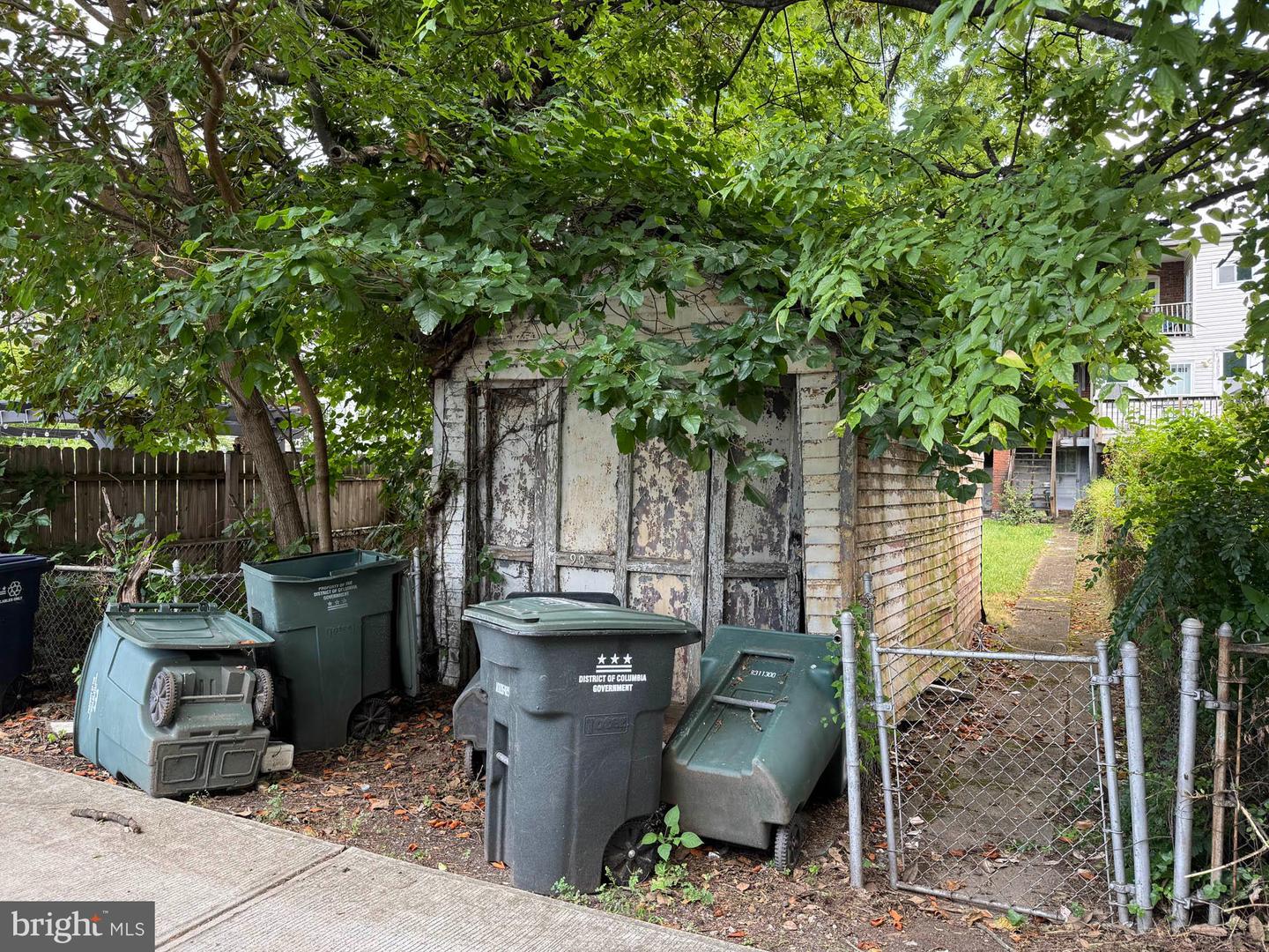 909 JACKSON ST NE, WASHINGTON, District Of Columbia 20017, 3 Bedrooms Bedrooms, ,1 BathroomBathrooms,Residential,For sale,909 JACKSON ST NE,DCDC2209204 MLS # DCDC2209204