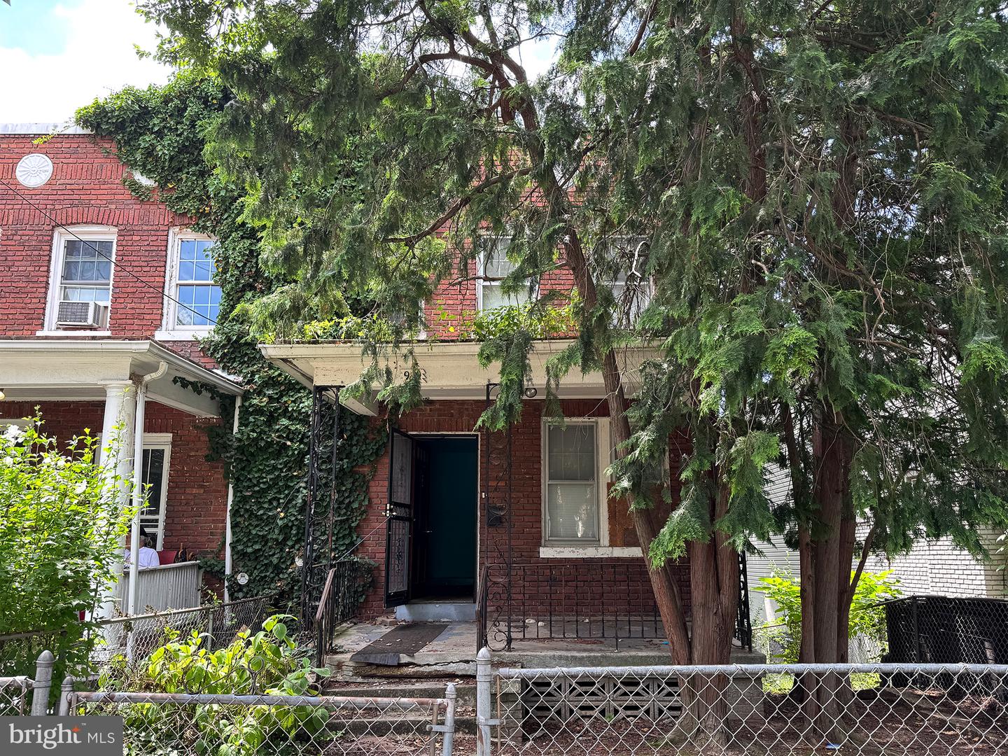 909 JACKSON ST NE, WASHINGTON, District Of Columbia 20017, 3 Bedrooms Bedrooms, ,1 BathroomBathrooms,Residential,For sale,909 JACKSON ST NE,DCDC2209204 MLS # DCDC2209204