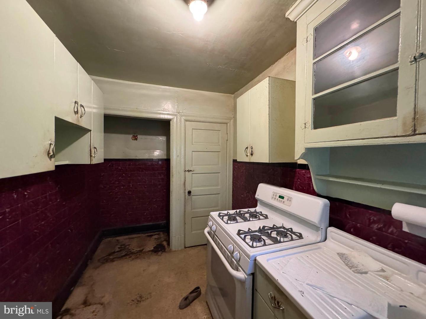 909 JACKSON ST NE, WASHINGTON, District Of Columbia 20017, 3 Bedrooms Bedrooms, ,1 BathroomBathrooms,Residential,For sale,909 JACKSON ST NE,DCDC2209204 MLS # DCDC2209204