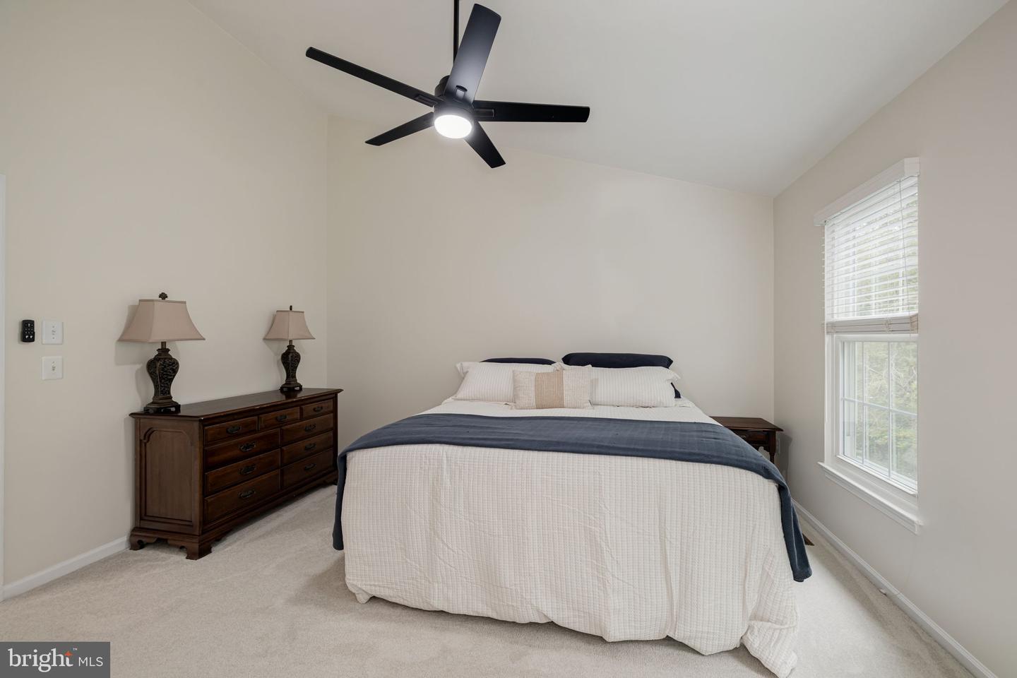5209 DUNSTABLE LN, ALEXANDRIA, Virginia 22315, 3 Bedrooms Bedrooms, ,3 BathroomsBathrooms,Residential,For sale,5209 DUNSTABLE LN,VAFX2253732 MLS # VAFX2253732