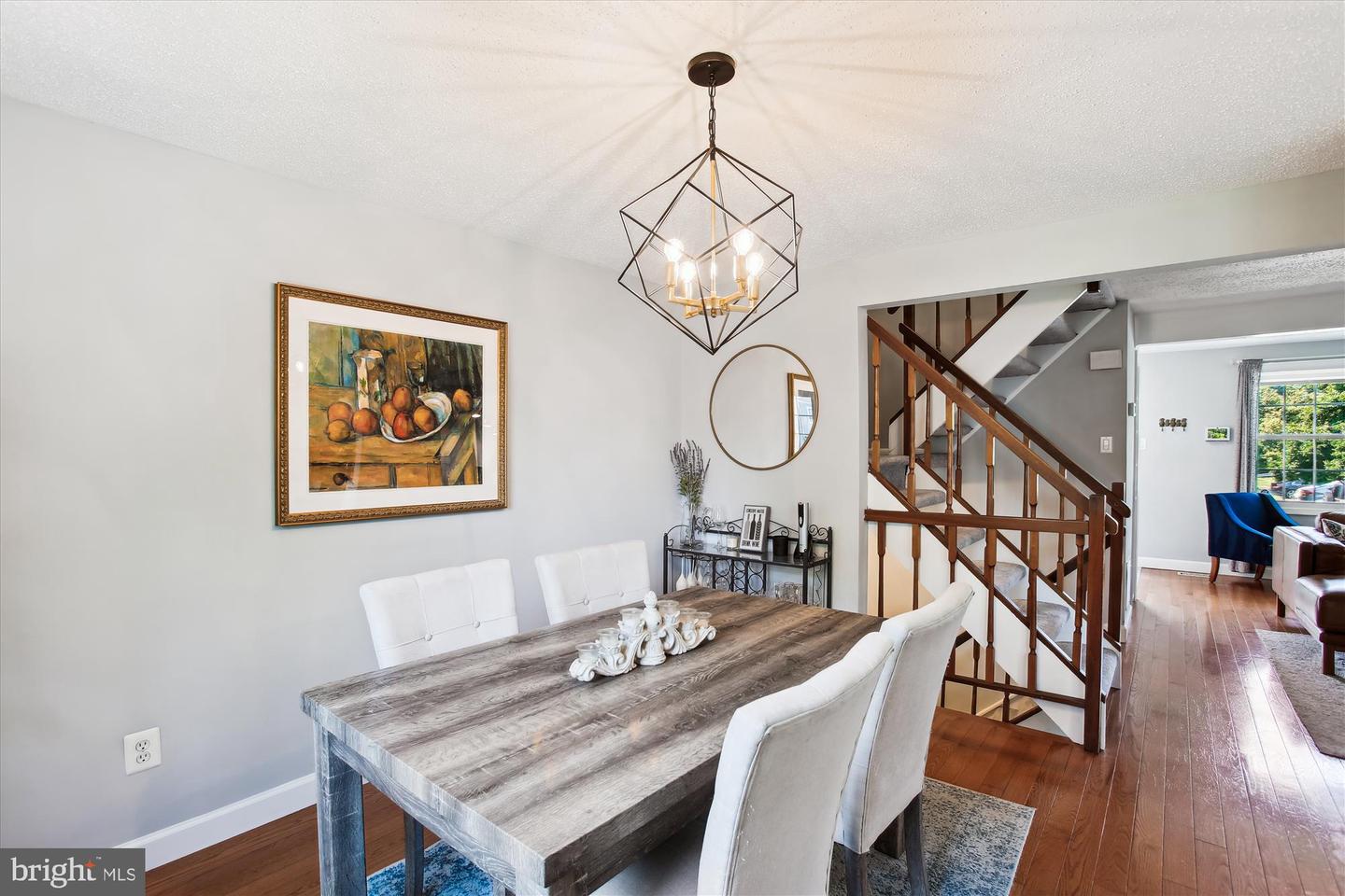5231 PLEASURE COVE CT, ALEXANDRIA, Virginia 22315, 3 Bedrooms Bedrooms, ,2 BathroomsBathrooms,Residential,For sale,5231 PLEASURE COVE CT,VAFX2253766 MLS # VAFX2253766