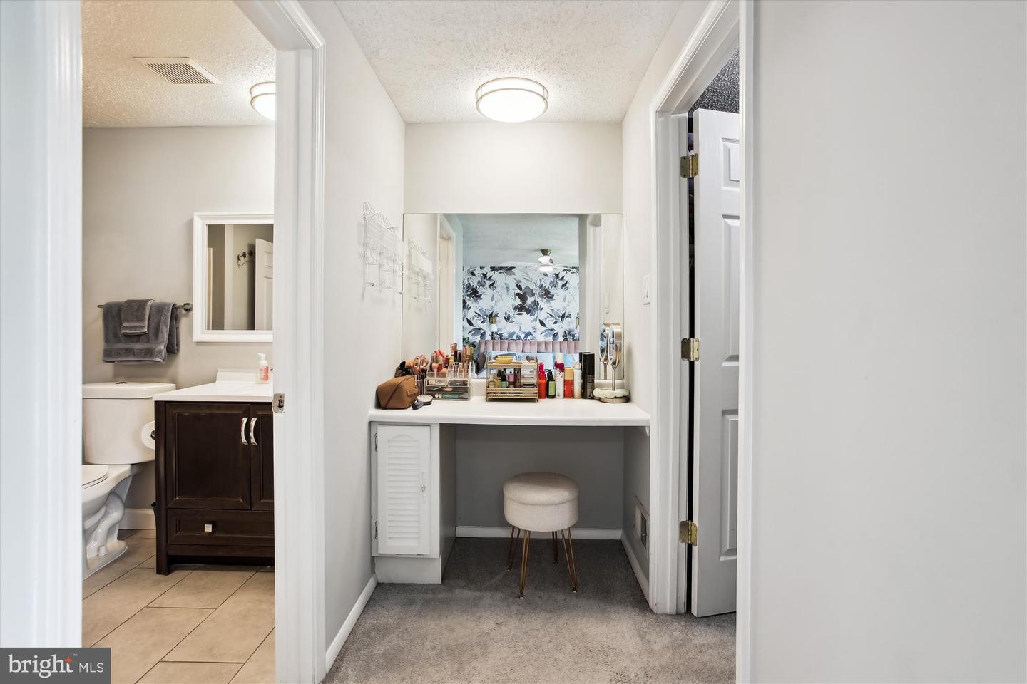 5231 PLEASURE COVE CT, ALEXANDRIA, Virginia 22315, 3 Bedrooms Bedrooms, ,2 BathroomsBathrooms,Residential,For sale,5231 PLEASURE COVE CT,VAFX2253766 MLS # VAFX2253766