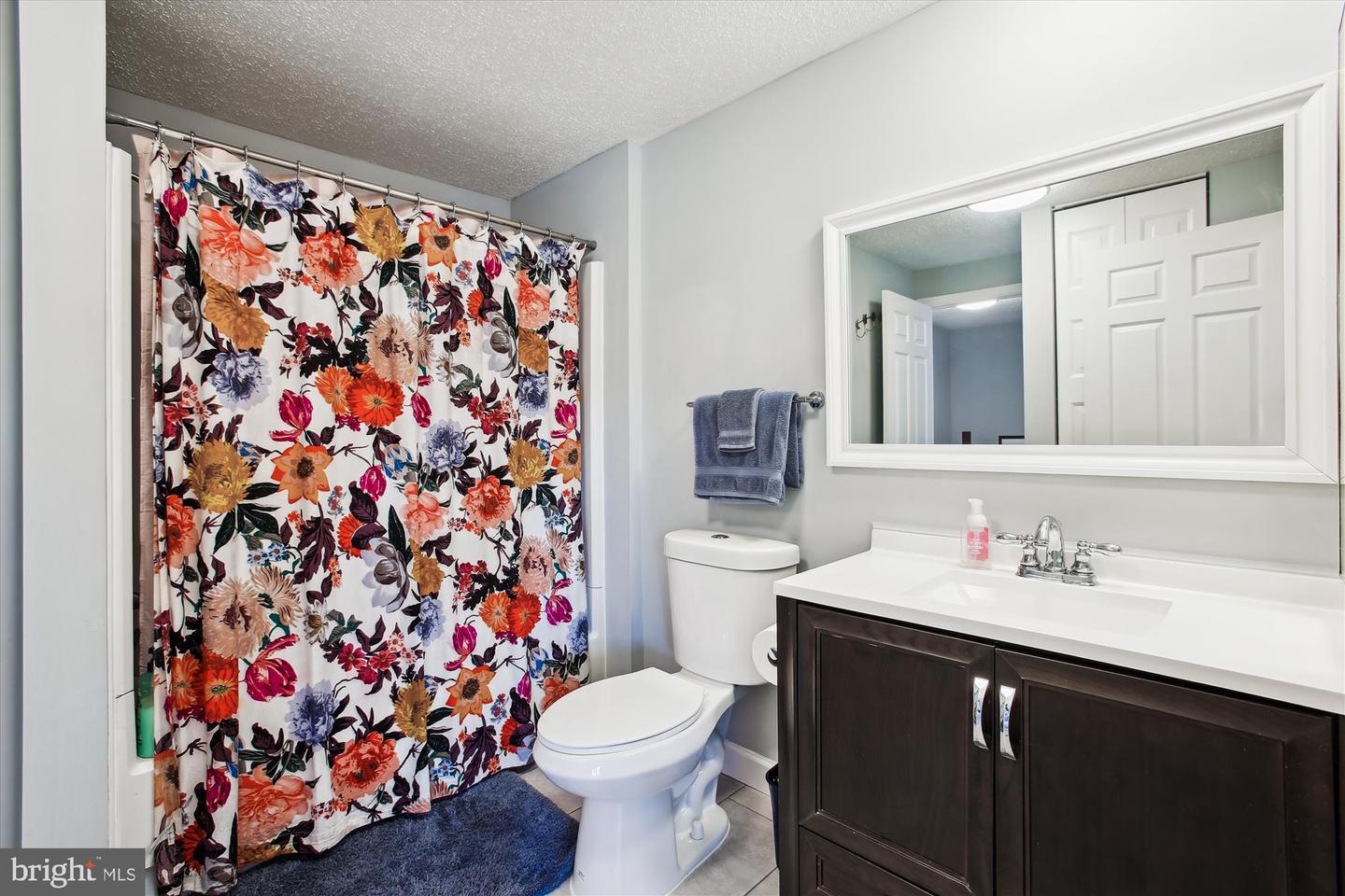 5231 PLEASURE COVE CT, ALEXANDRIA, Virginia 22315, 3 Bedrooms Bedrooms, ,2 BathroomsBathrooms,Residential,For sale,5231 PLEASURE COVE CT,VAFX2253766 MLS # VAFX2253766