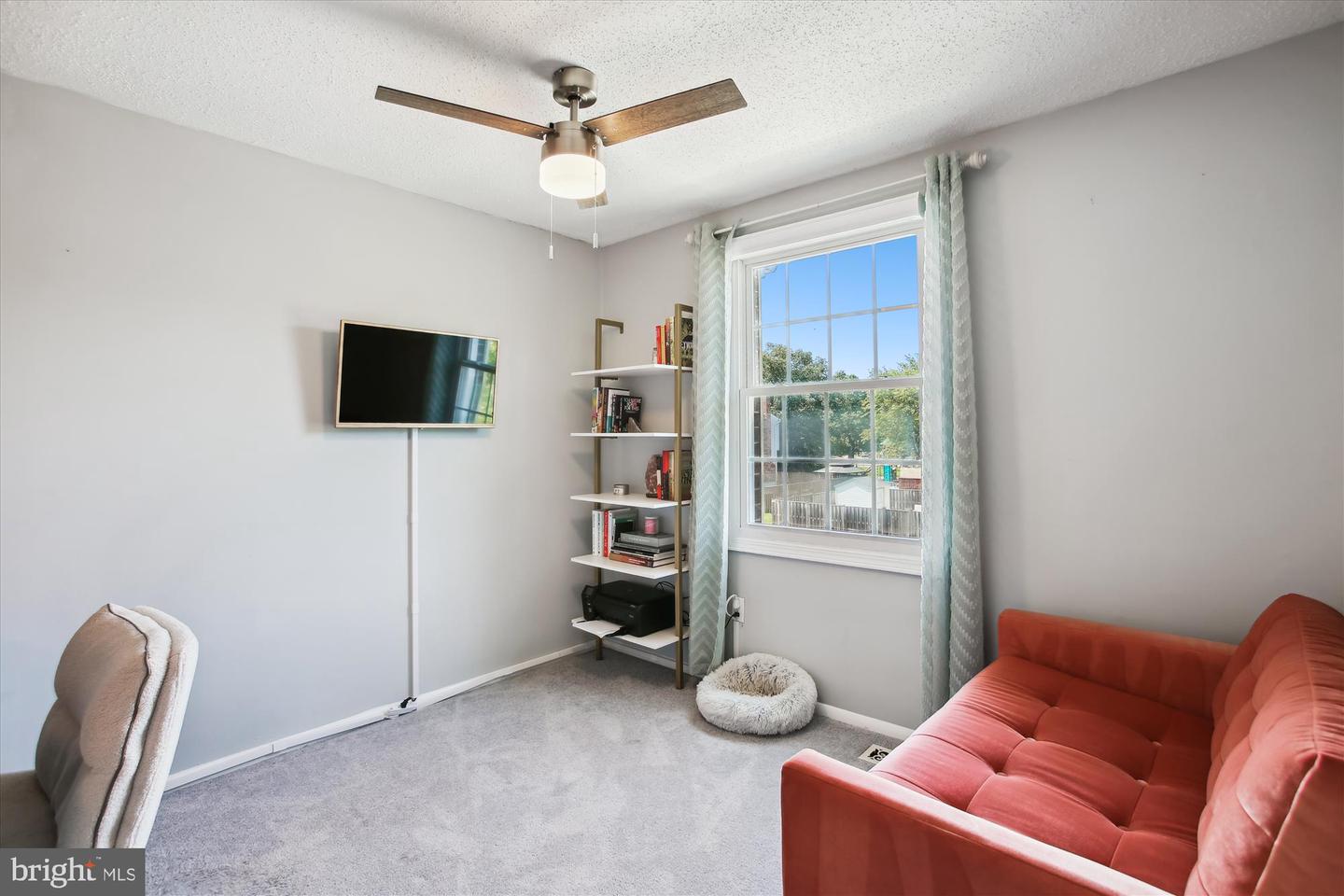 5231 PLEASURE COVE CT, ALEXANDRIA, Virginia 22315, 3 Bedrooms Bedrooms, ,2 BathroomsBathrooms,Residential,For sale,5231 PLEASURE COVE CT,VAFX2253766 MLS # VAFX2253766