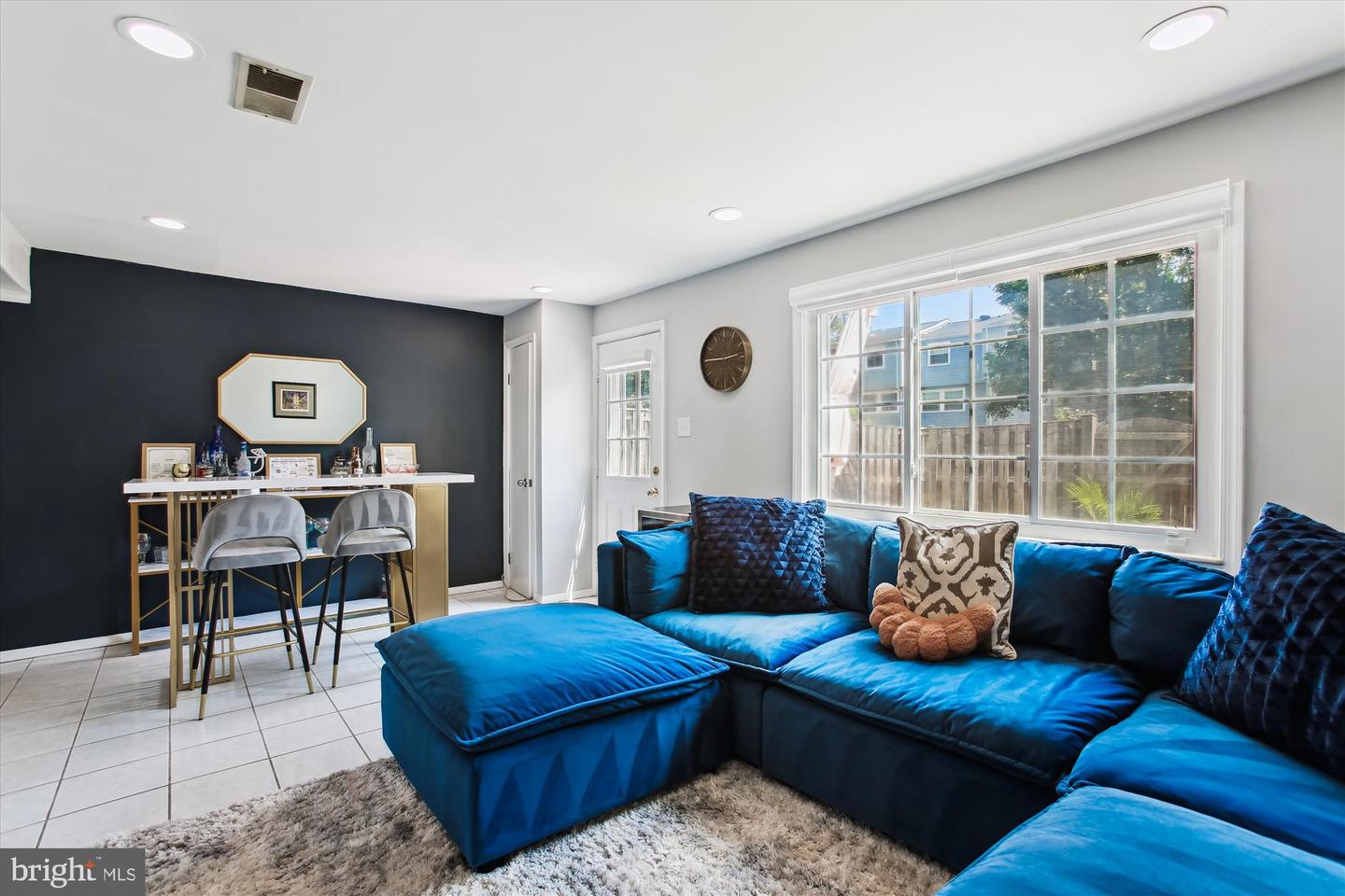 5231 PLEASURE COVE CT, ALEXANDRIA, Virginia 22315, 3 Bedrooms Bedrooms, ,2 BathroomsBathrooms,Residential,For sale,5231 PLEASURE COVE CT,VAFX2253766 MLS # VAFX2253766