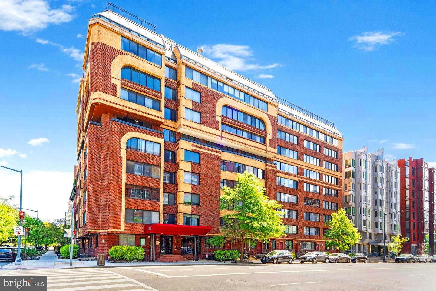 1245 NW 13TH ST NW #313, WASHINGTON, District Of Columbia 20005, 1 Bedroom Bedrooms, ,1 BathroomBathrooms,Residential,For sale,1245 NW 13TH ST NW #313,DCDC2159336 MLS # DCDC2159336
