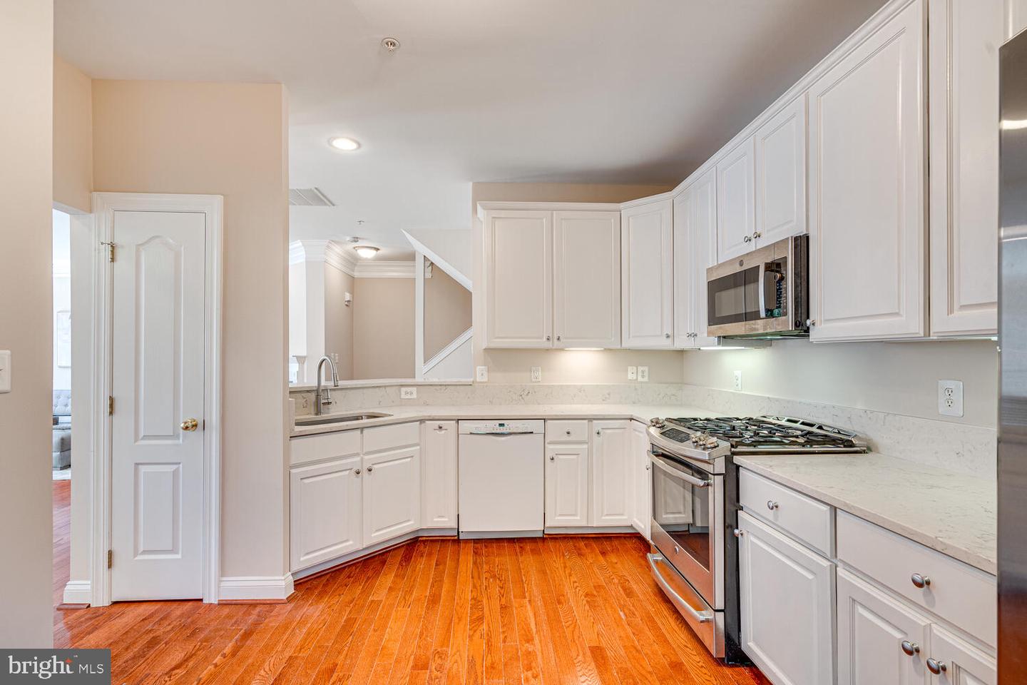 5075 MINDA CT, ALEXANDRIA, Virginia 22304, 3 Bedrooms Bedrooms, ,3 BathroomsBathrooms,Residential,For sale,5075 MINDA CT,VAAX2039538 MLS # VAAX2039538