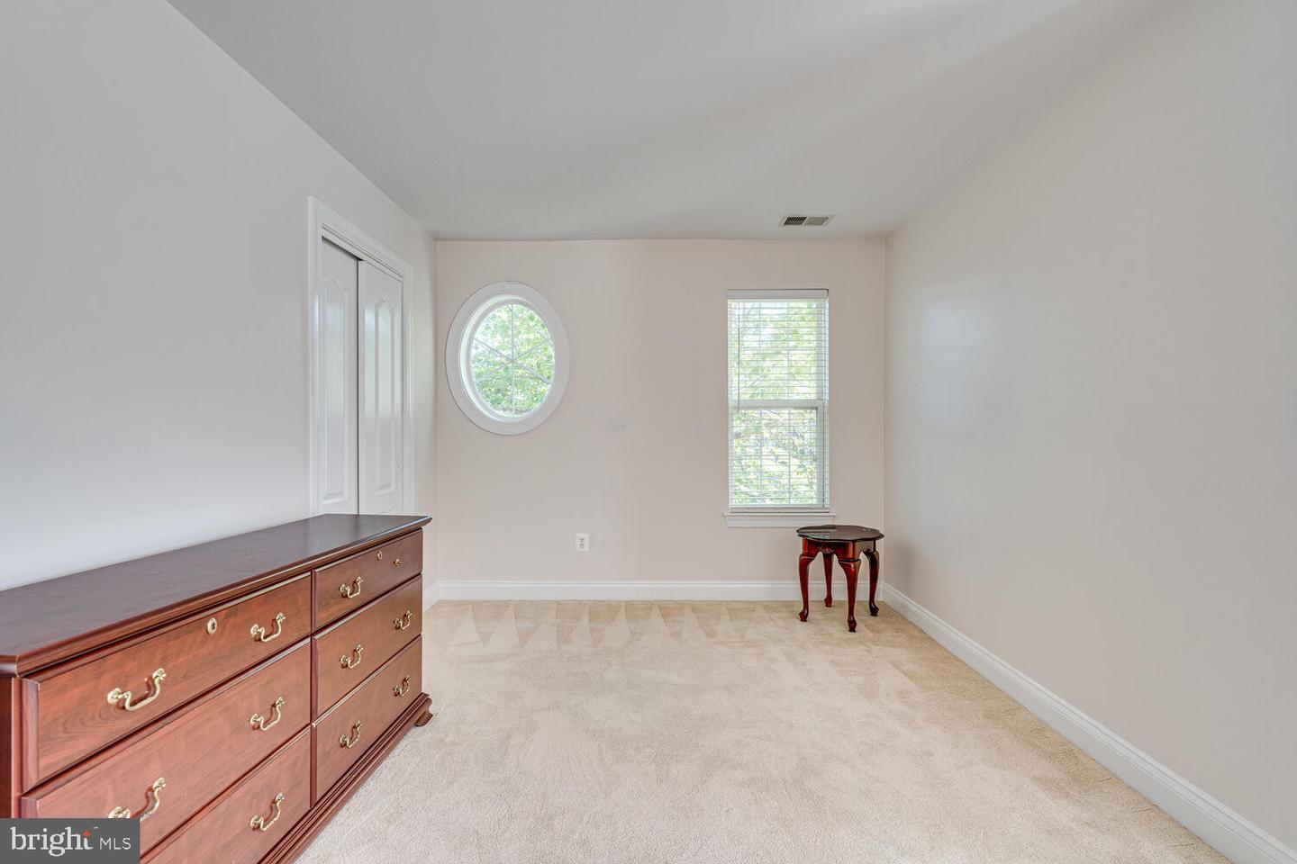 5075 MINDA CT, ALEXANDRIA, Virginia 22304, 3 Bedrooms Bedrooms, ,3 BathroomsBathrooms,Residential,For sale,5075 MINDA CT,VAAX2039538 MLS # VAAX2039538