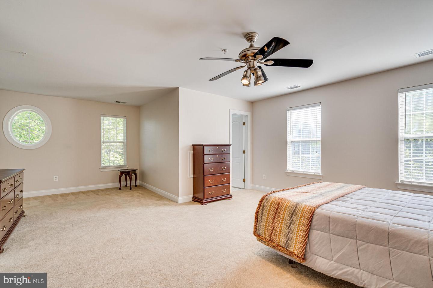 5075 MINDA CT, ALEXANDRIA, Virginia 22304, 3 Bedrooms Bedrooms, ,3 BathroomsBathrooms,Residential,For sale,5075 MINDA CT,VAAX2039538 MLS # VAAX2039538