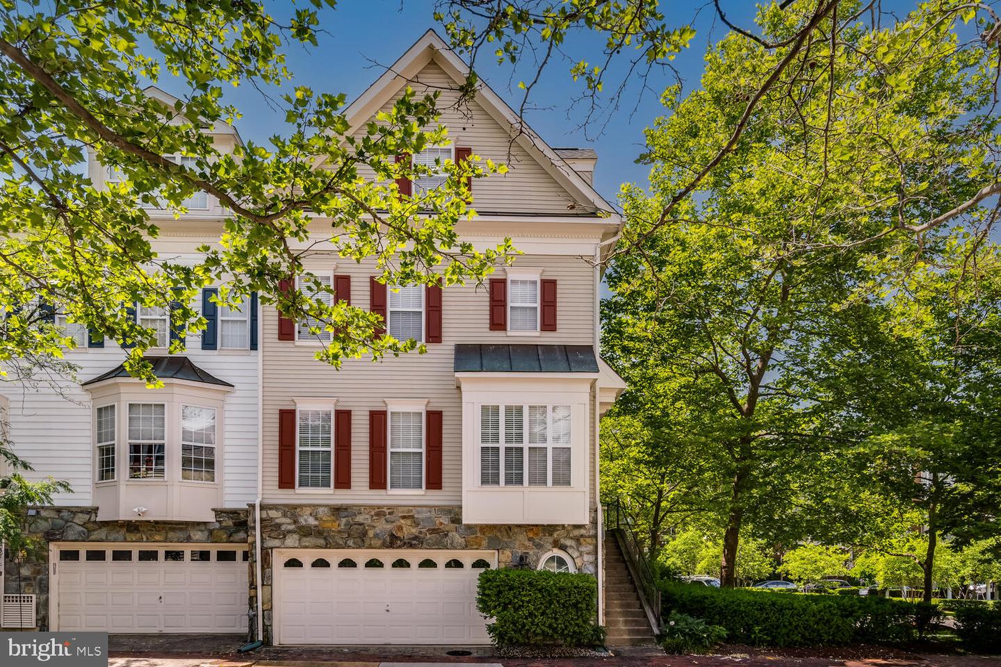 5075 MINDA CT, ALEXANDRIA, Virginia 22304, 3 Bedrooms Bedrooms, ,3 BathroomsBathrooms,Residential,For sale,5075 MINDA CT,VAAX2039538 MLS # VAAX2039538