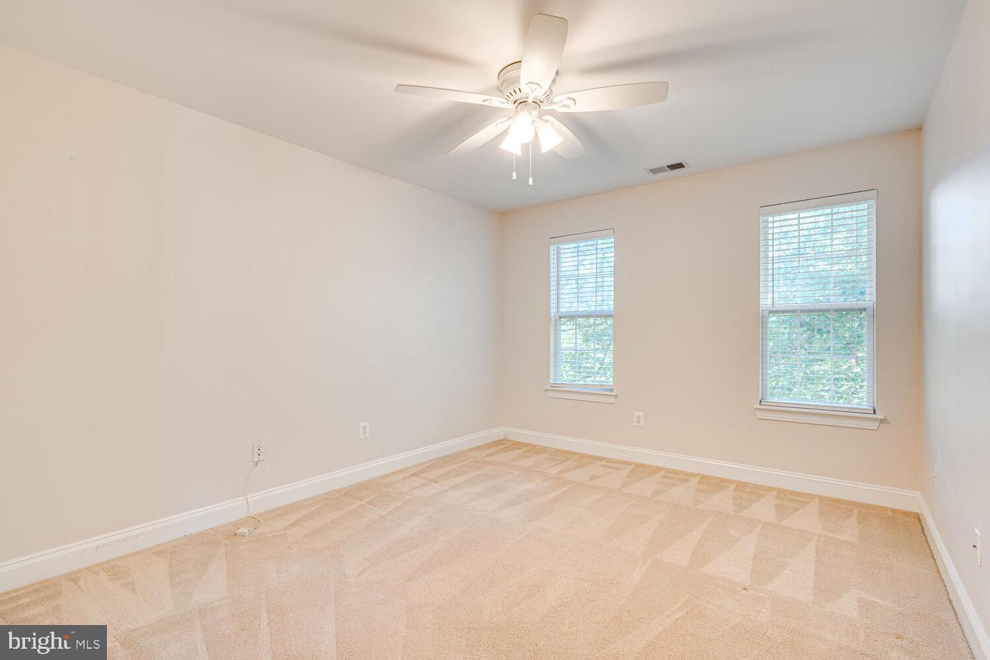 5075 MINDA CT, ALEXANDRIA, Virginia 22304, 3 Bedrooms Bedrooms, ,3 BathroomsBathrooms,Residential,For sale,5075 MINDA CT,VAAX2039538 MLS # VAAX2039538