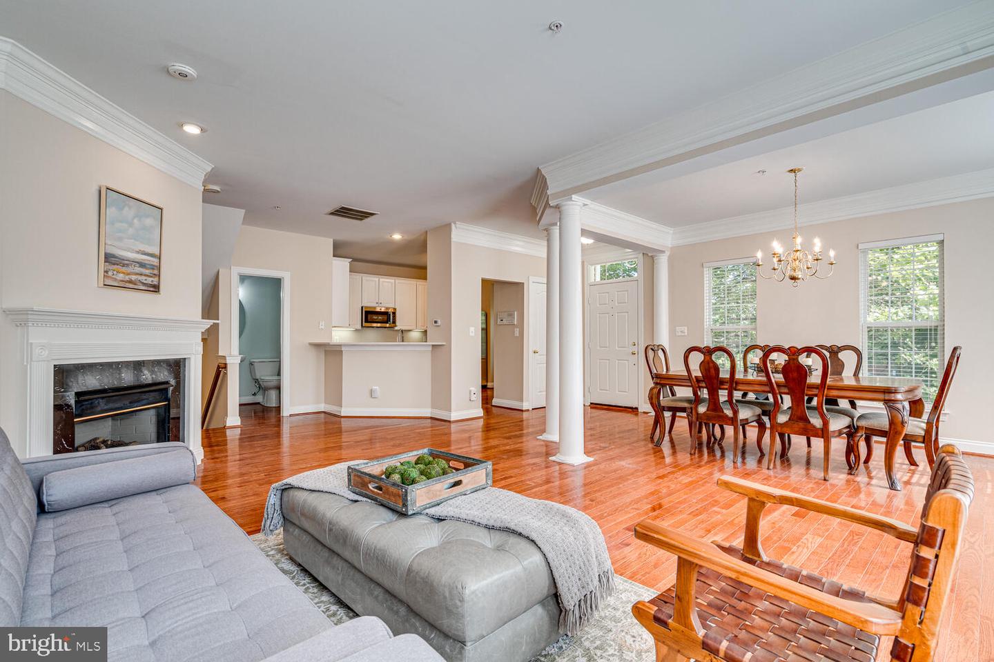 5075 MINDA CT, ALEXANDRIA, Virginia 22304, 3 Bedrooms Bedrooms, ,3 BathroomsBathrooms,Residential,For sale,5075 MINDA CT,VAAX2039538 MLS # VAAX2039538