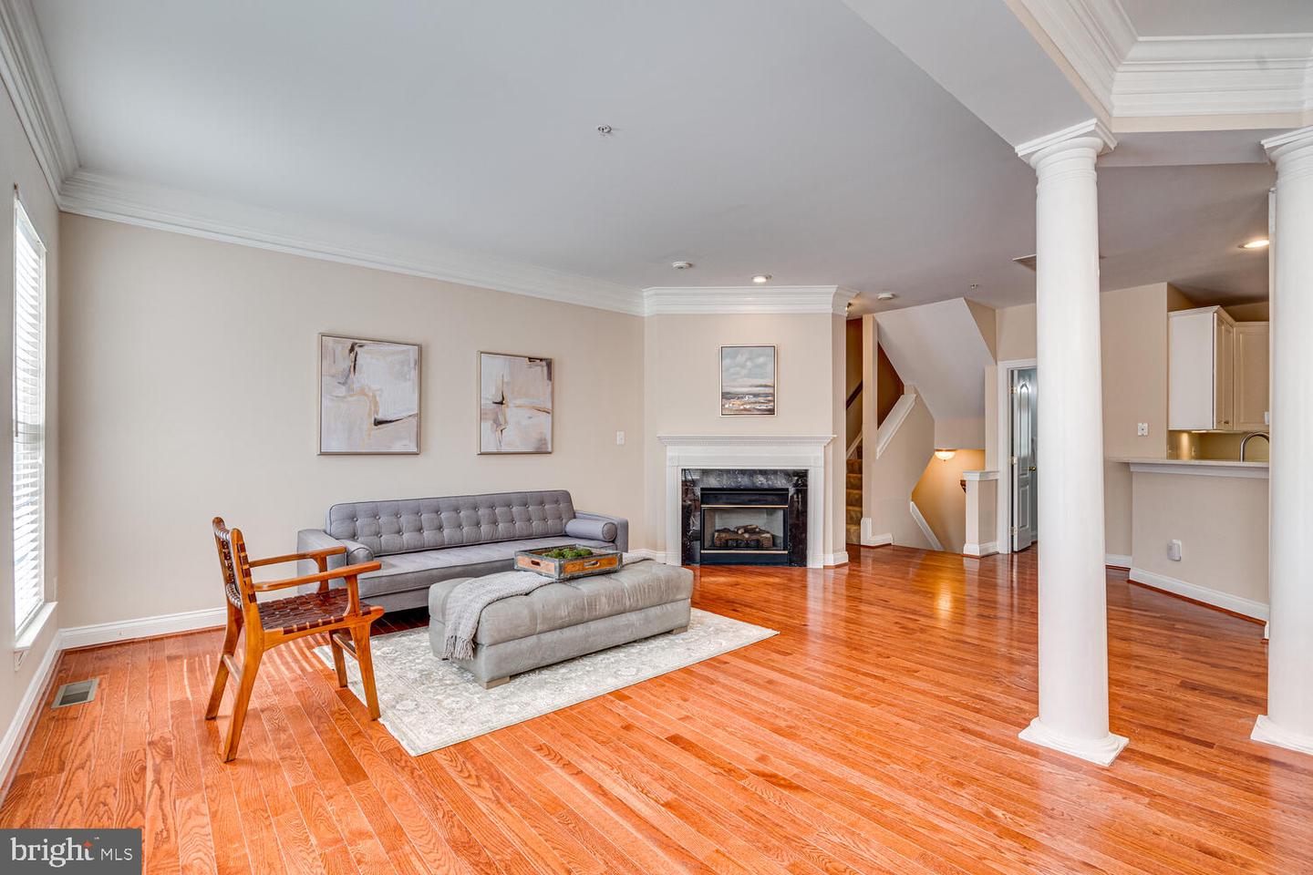 5075 MINDA CT, ALEXANDRIA, Virginia 22304, 3 Bedrooms Bedrooms, ,3 BathroomsBathrooms,Residential,For sale,5075 MINDA CT,VAAX2039538 MLS # VAAX2039538