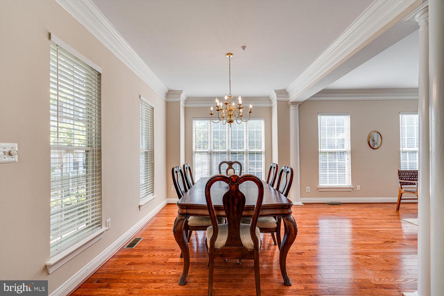 5075 MINDA CT, ALEXANDRIA, Virginia 22304, 3 Bedrooms Bedrooms, ,3 BathroomsBathrooms,Residential,For sale,5075 MINDA CT,VAAX2039538 MLS # VAAX2039538