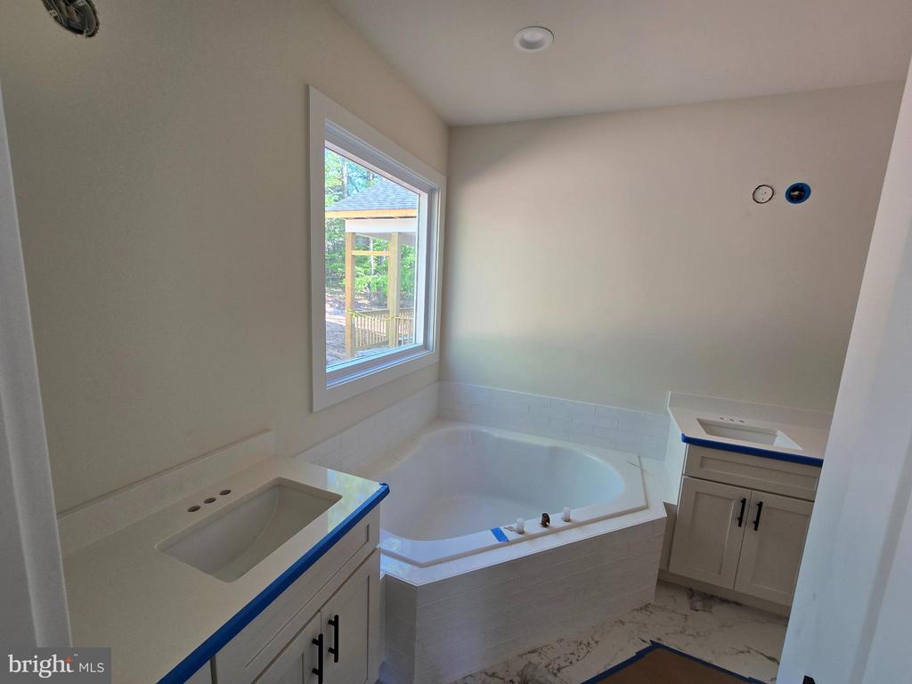 905 PINEHURST RD, GORDONSVILLE, Virginia 22942, 3 Bedrooms Bedrooms, ,2 BathroomsBathrooms,Residential,905 PINEHURST RD,VALA2007666 MLS # VALA2007666